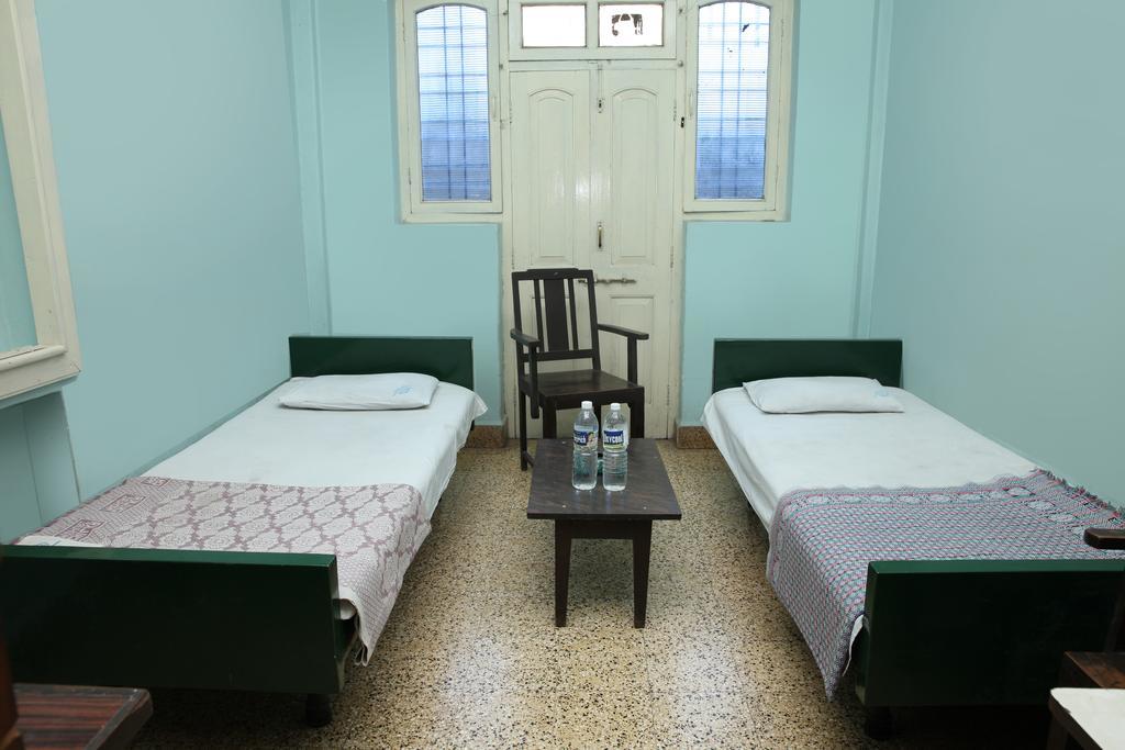Solanki Guest House Kolhapur Ngoại thất bức ảnh